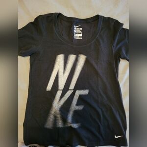Nike tee